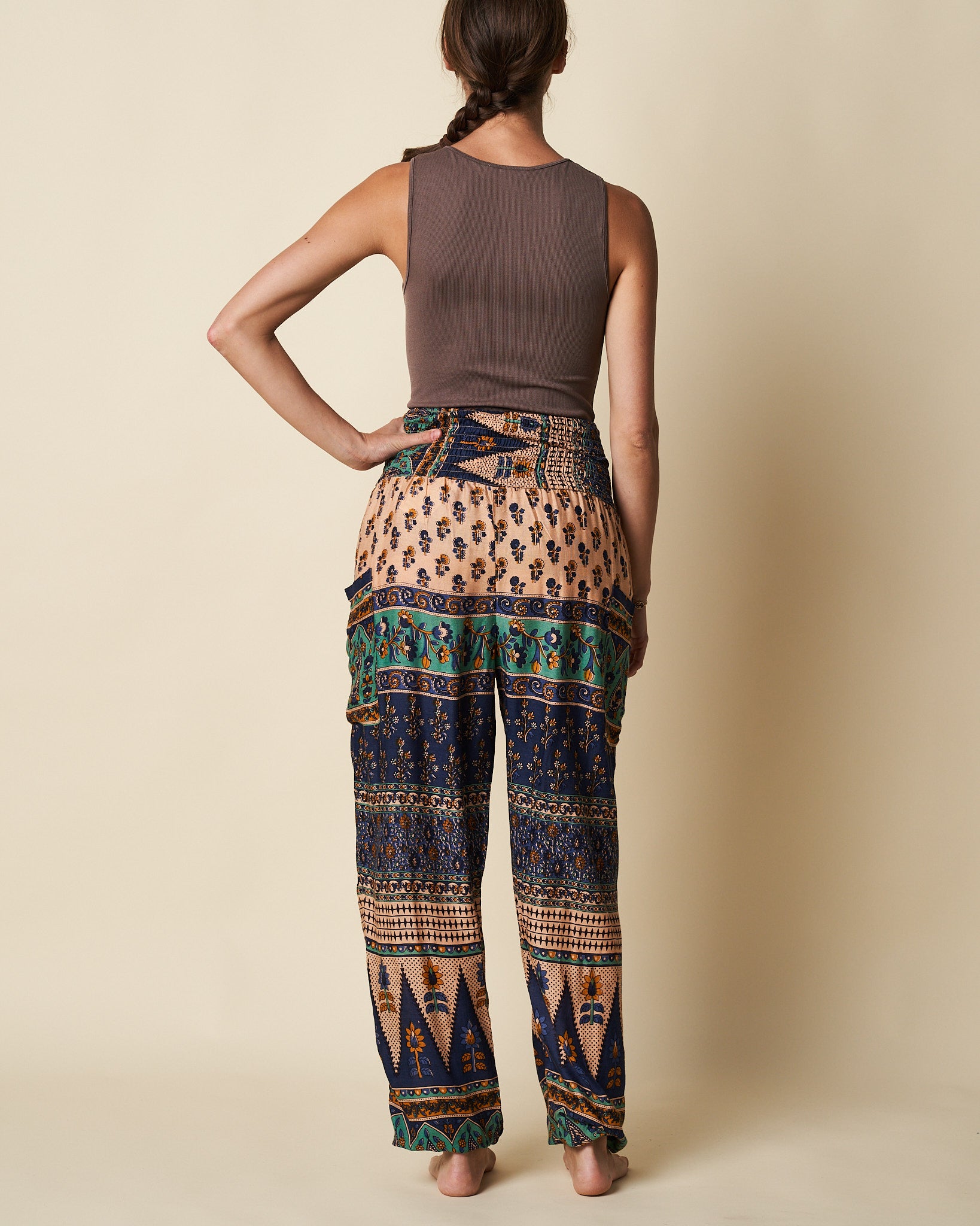 Shirred Waist Cuff Pant
