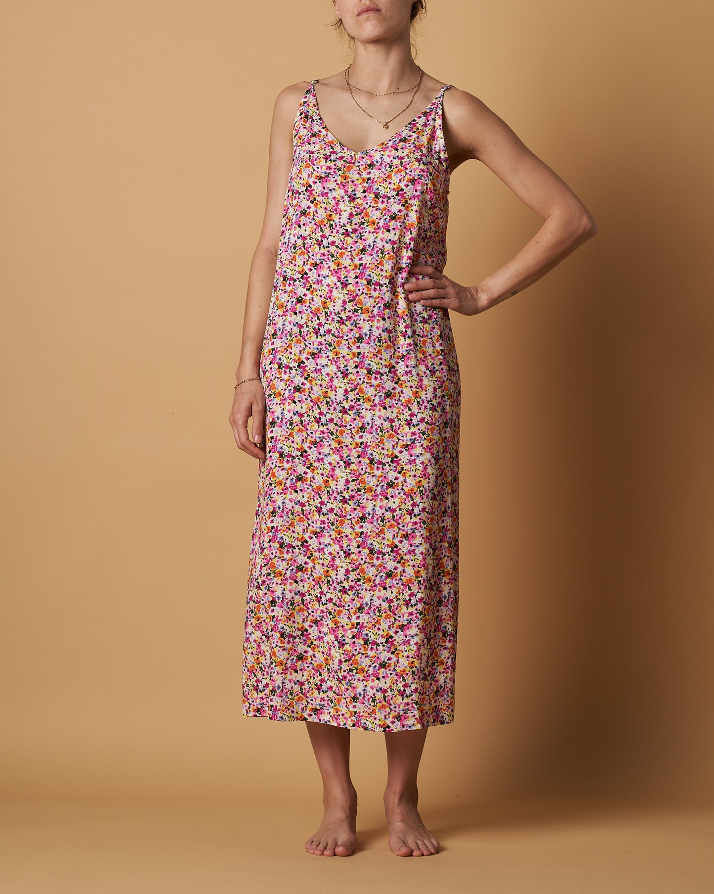 SHOESTRING DRESS