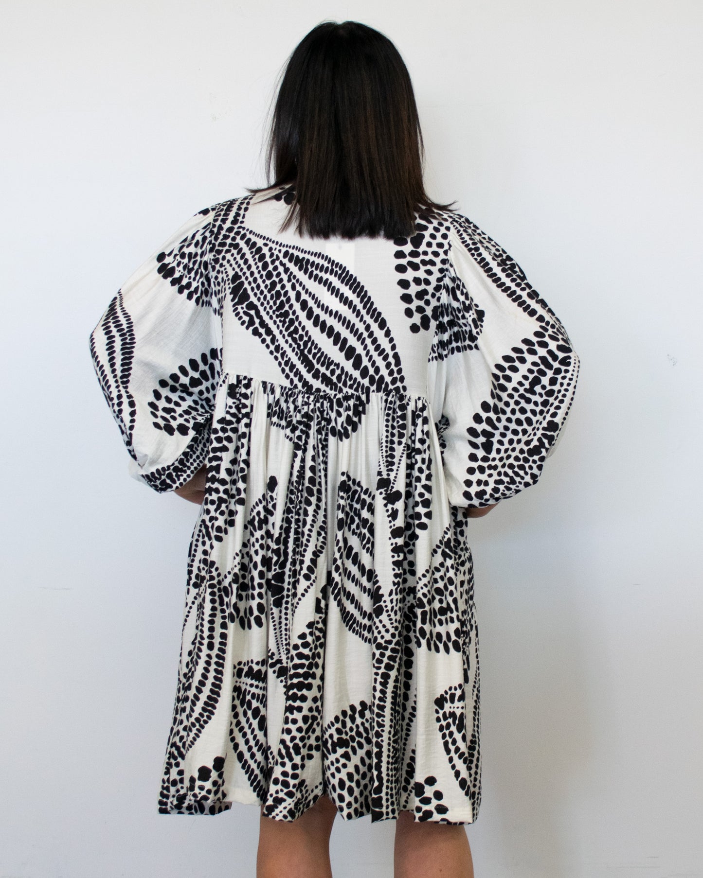 BALLOON SLEEVE BABYDOLL DRESS