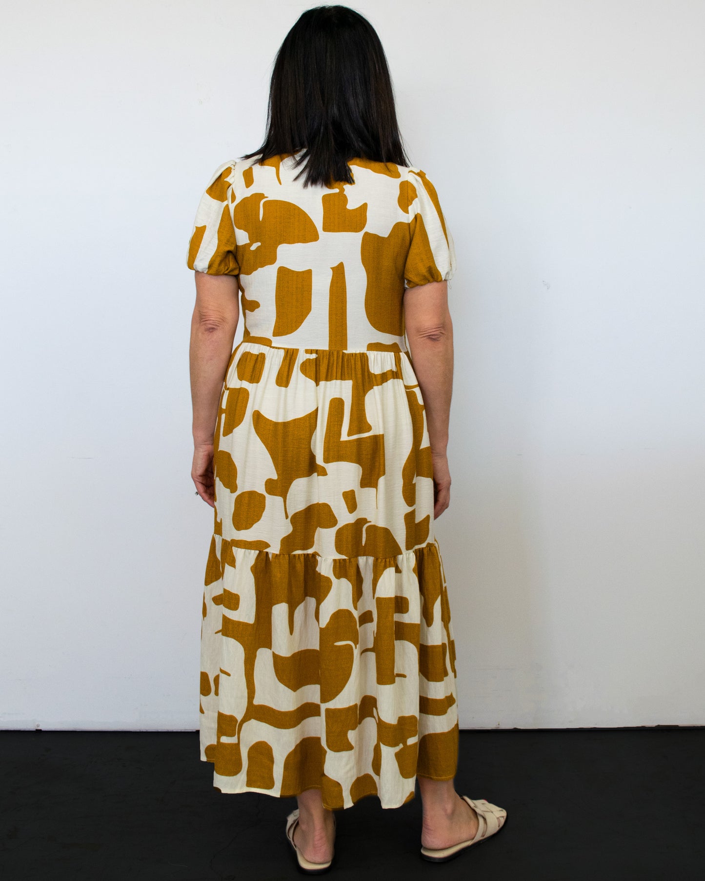 NERU COLLAR BUTTON THRU DRESS