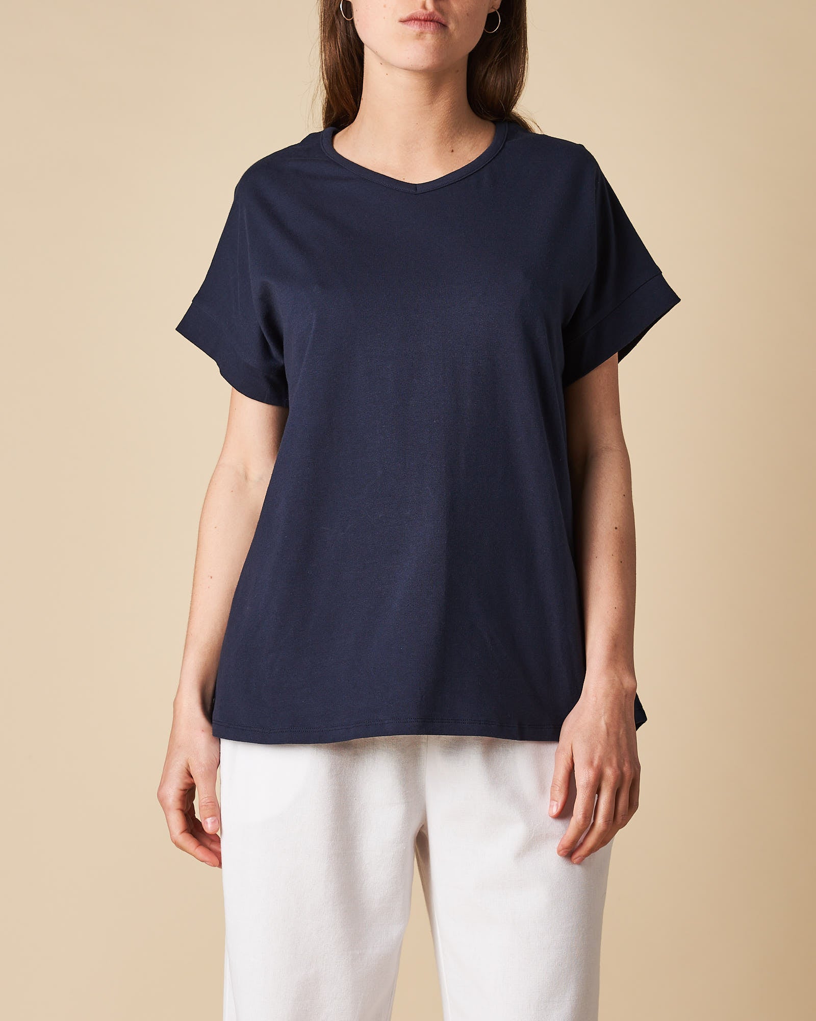 V-Neck Low Sleeve Trim Tee