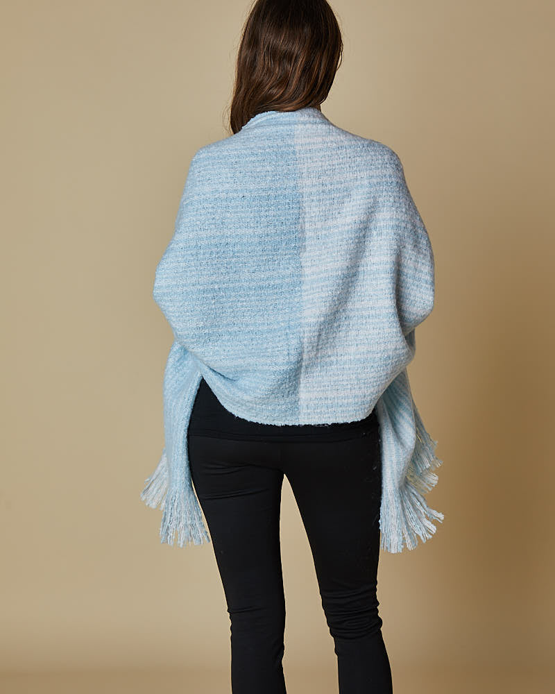 Fluffy Scarf With Fringe