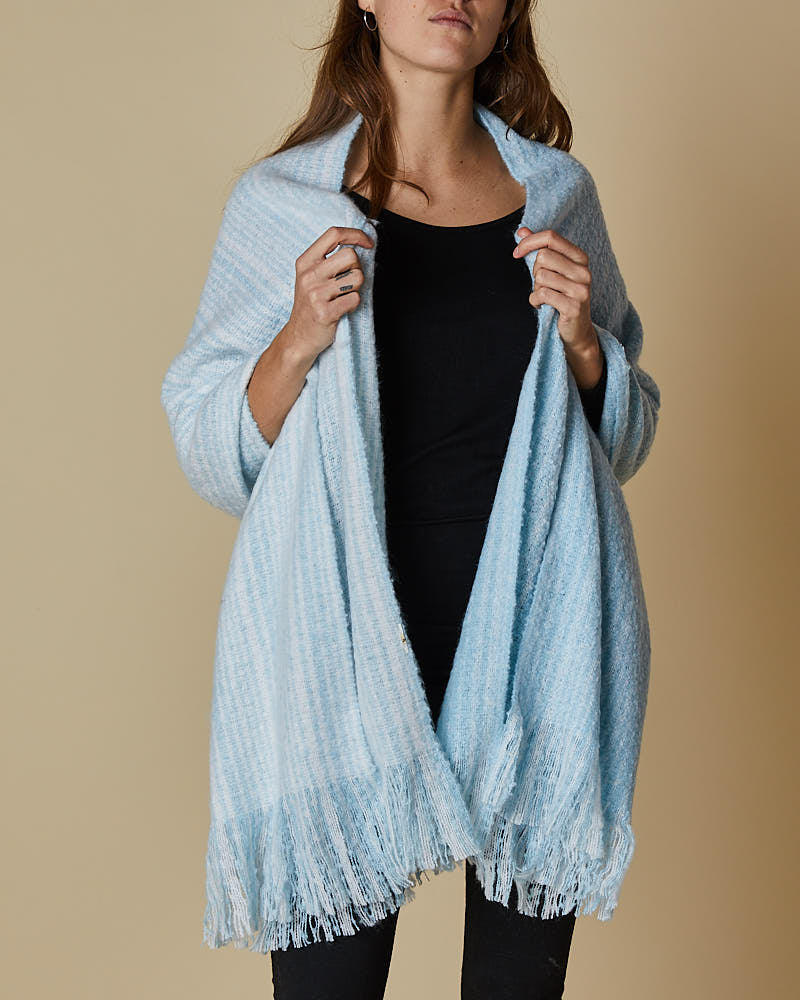 Fluffy Scarf With Fringe
