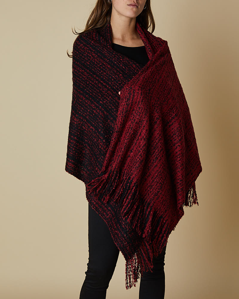 Fluffy Scarf With Fringe