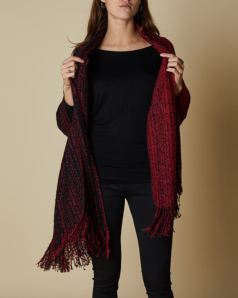 Fluffy Scarf With Fringe