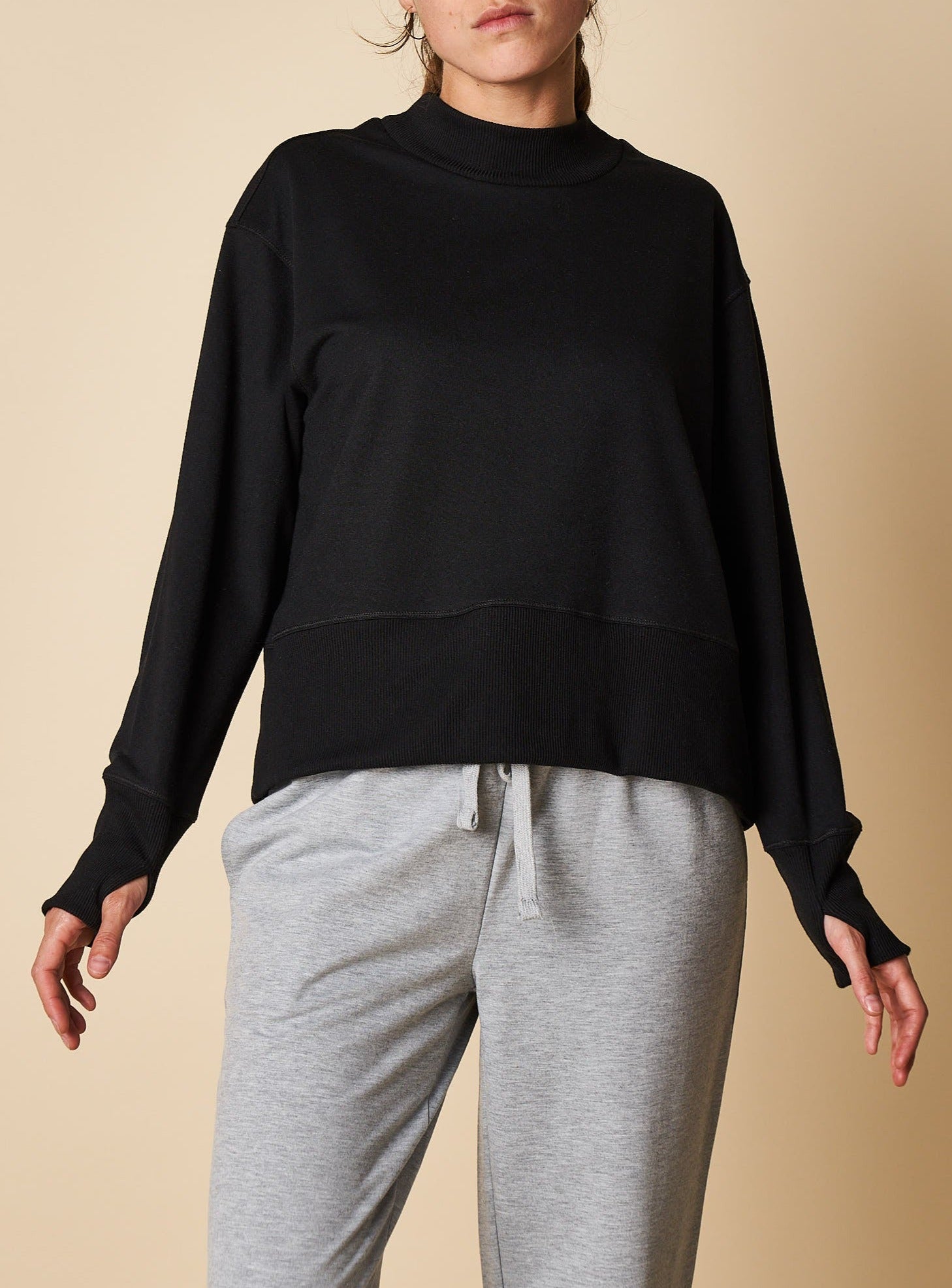 Hi Crewneck Sweat Top