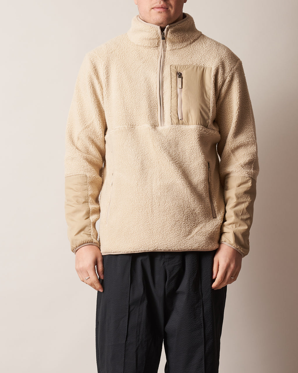 1/2 ZIP SHERPA TOP W/ PATCH