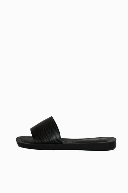 TEXTURED SLIDE
