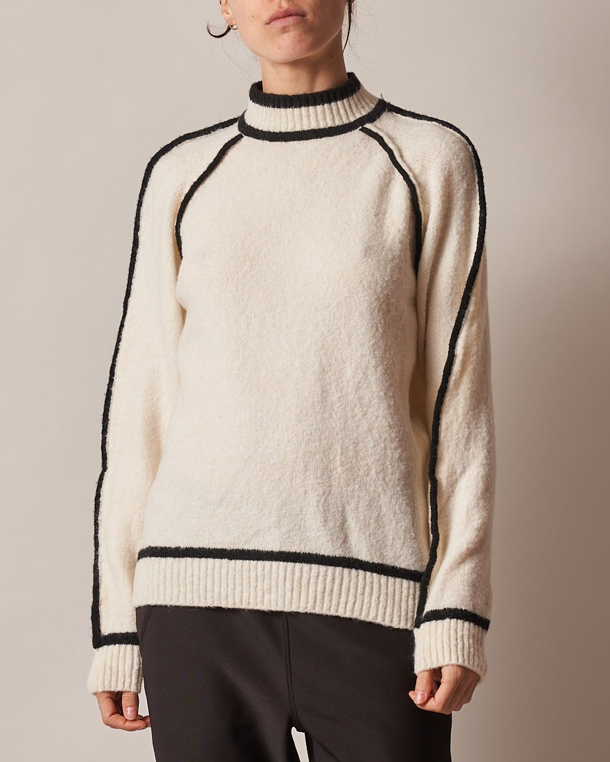 STRIPE TRIM JUMPER