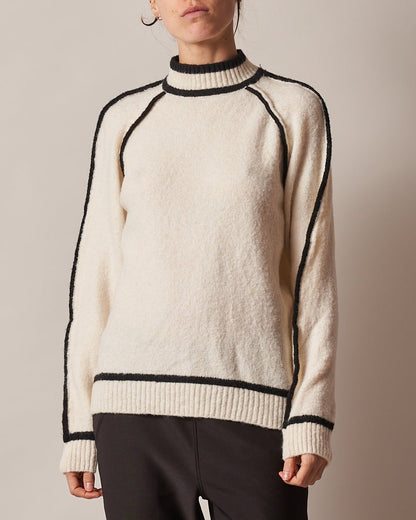 STRIPE TRIM JUMPER