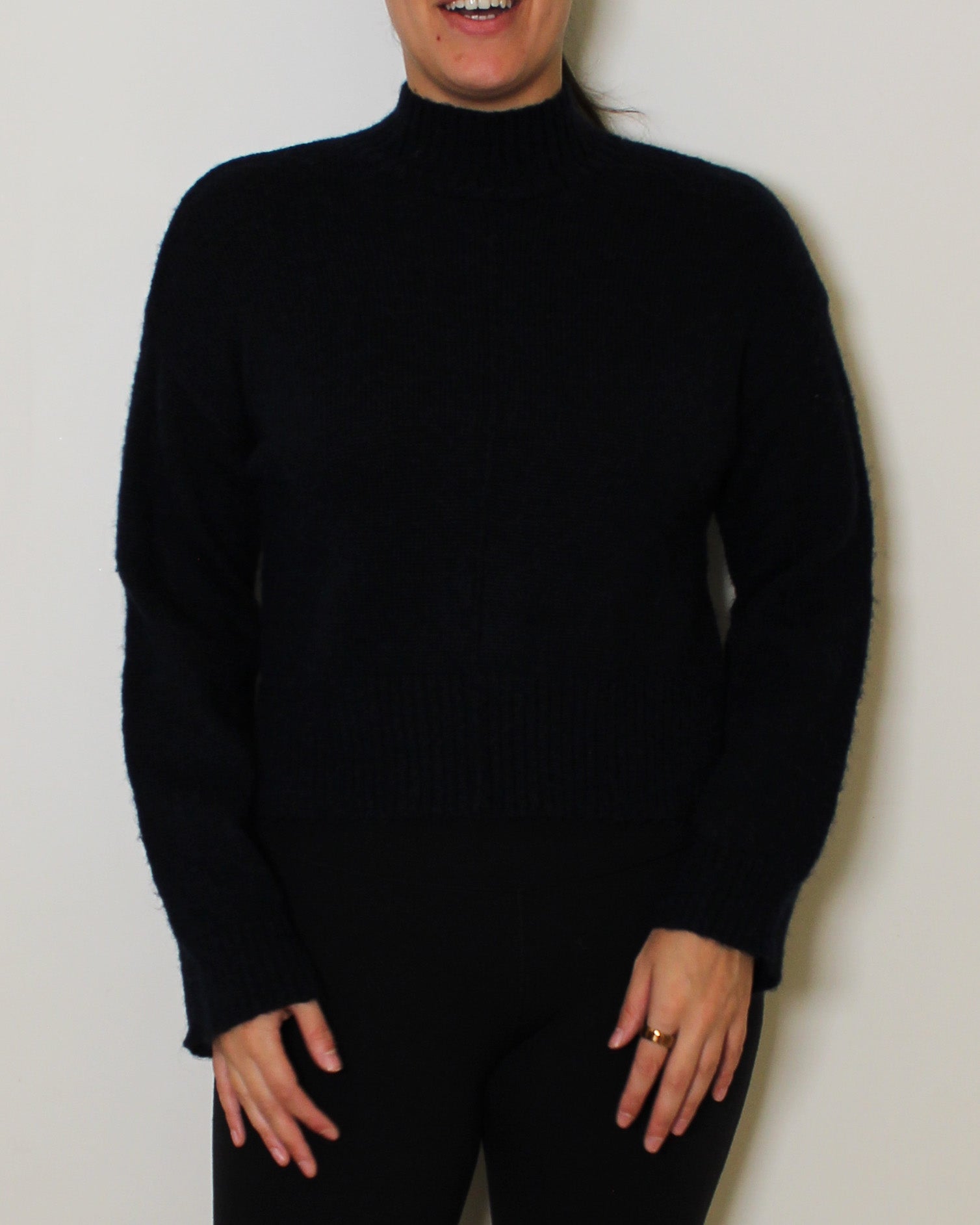 TURTLE NECK JUMPER