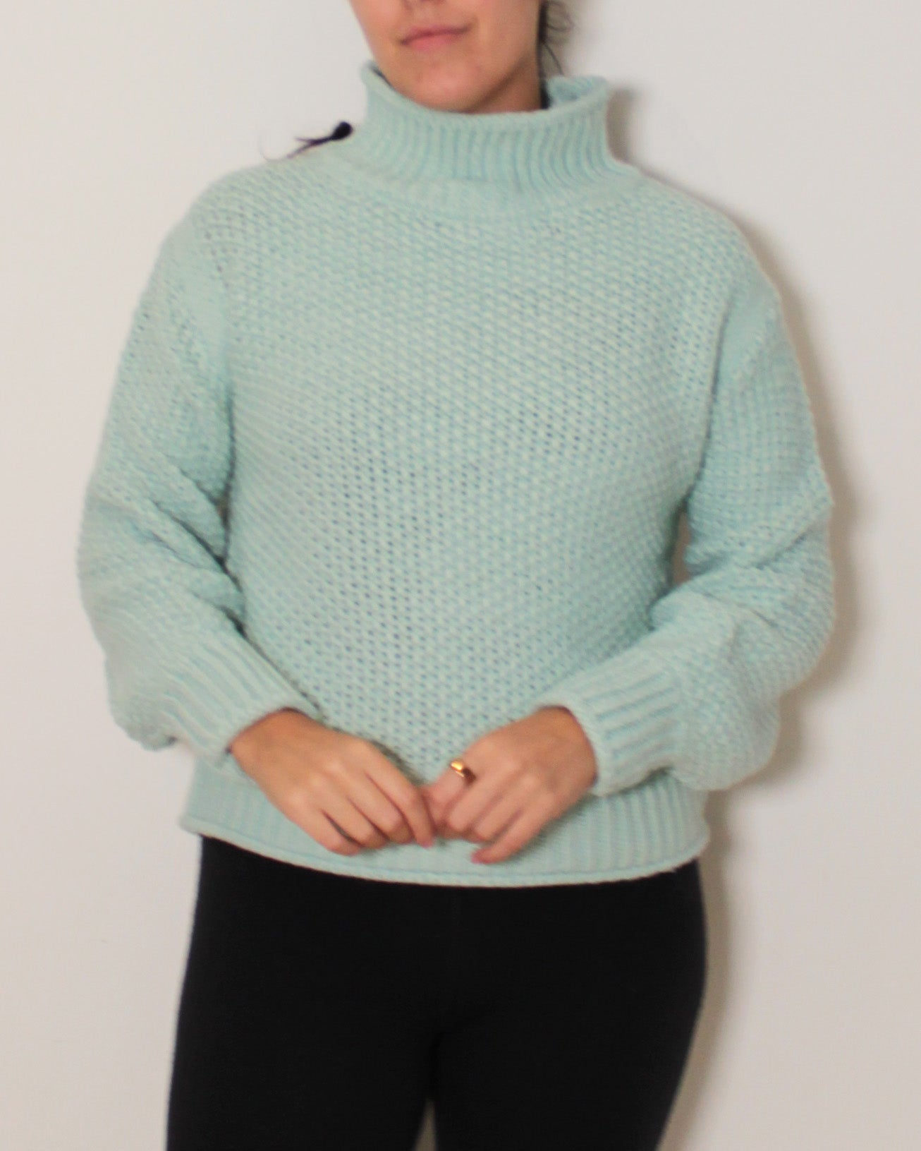 TURTLE NECK JUMPER