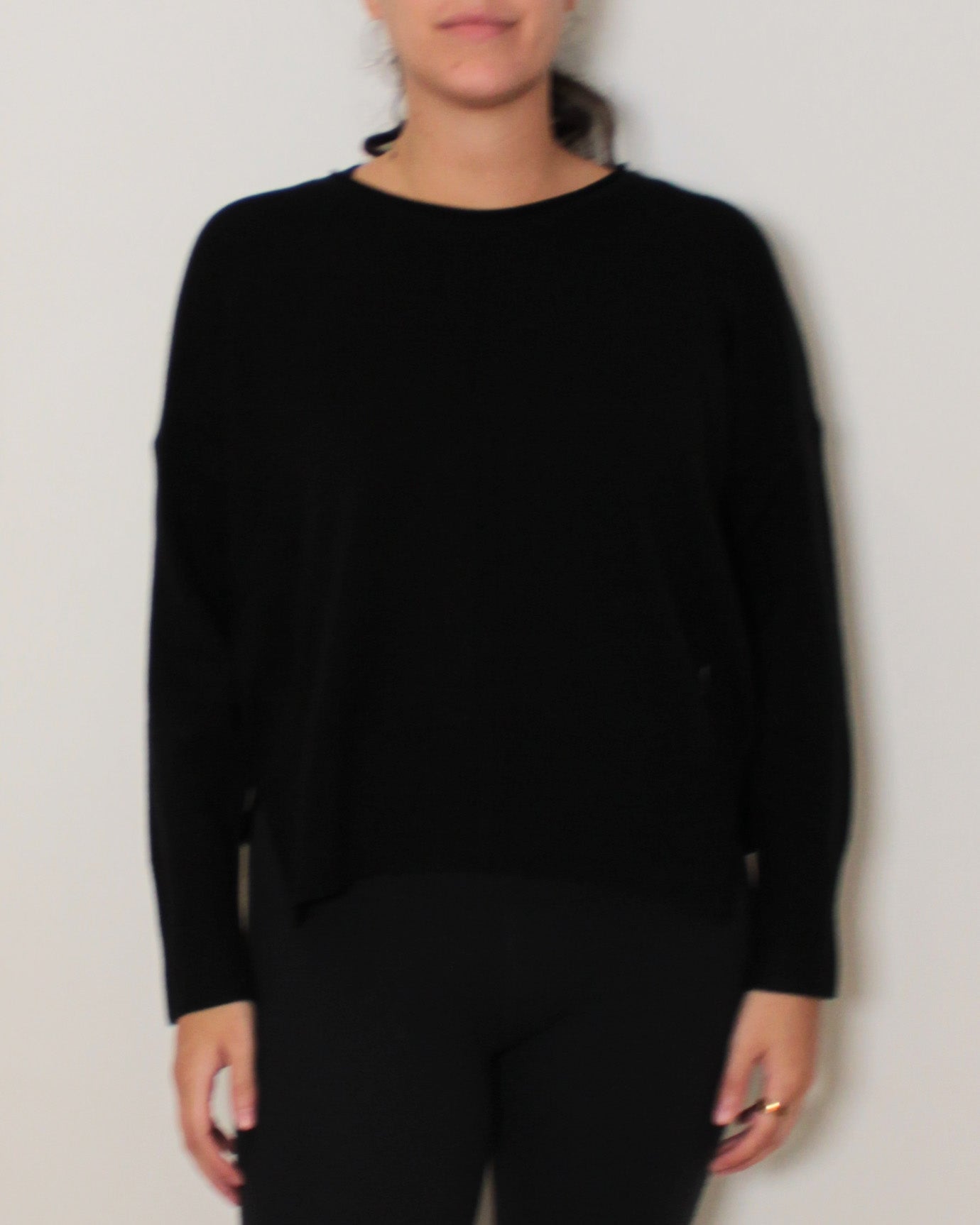 ROLLED CREWNECK JUMPER