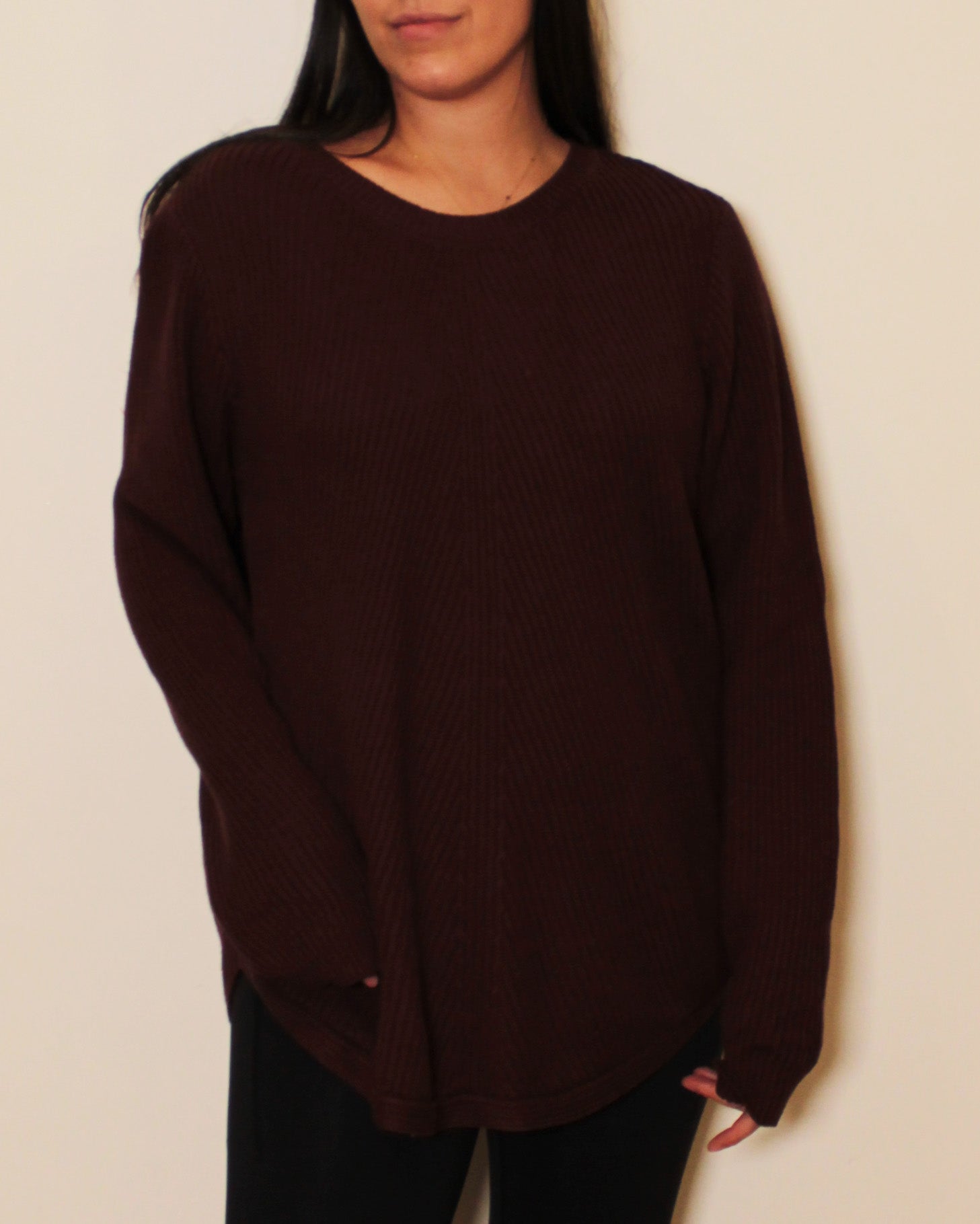 PLUS SIZE - CREW NECK JUMPER