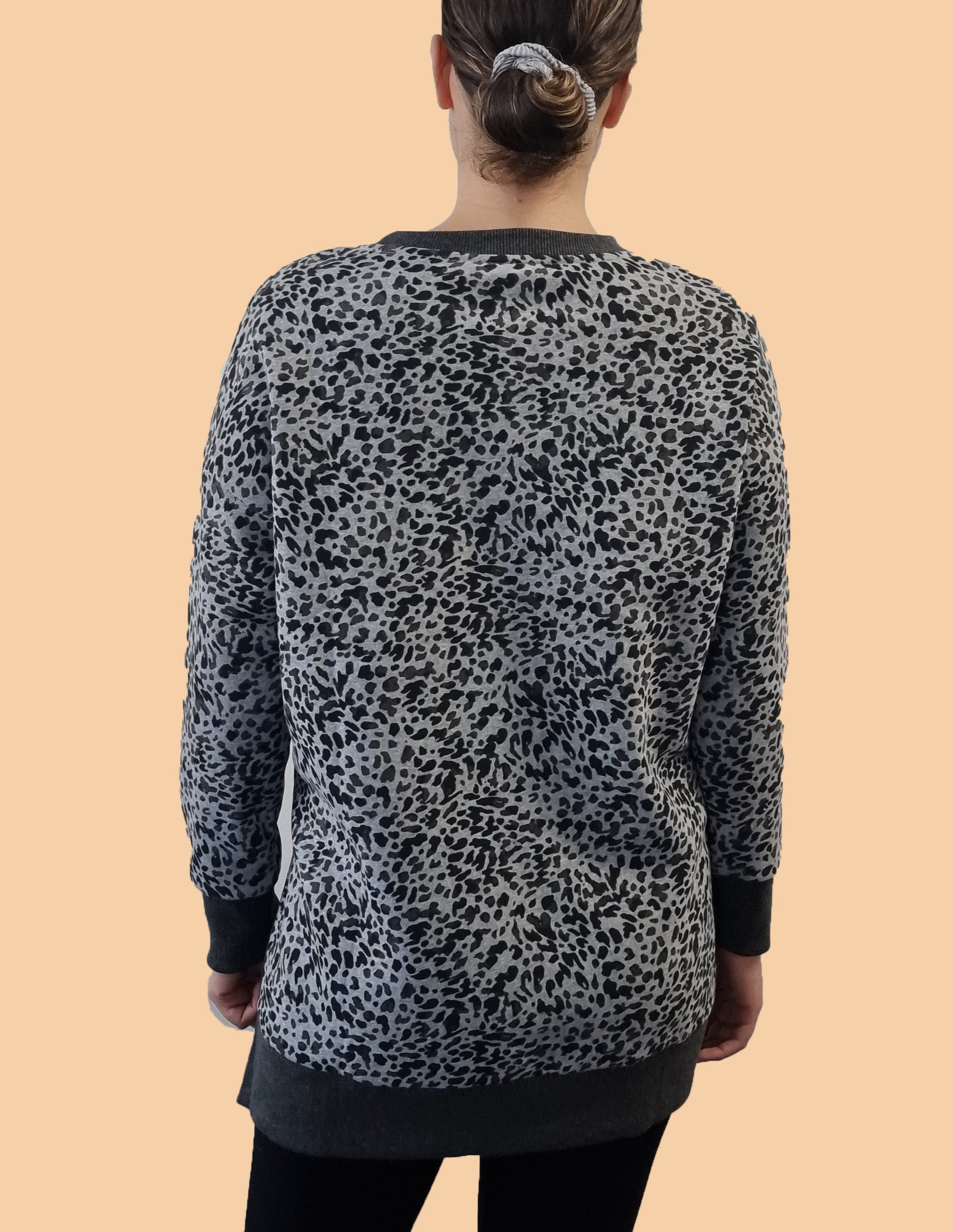 TUNIC SWEATSHIRT W/ SIDE SPLIT