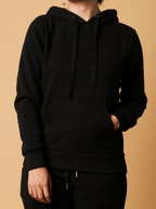 HOODIE W/ KANGA POCKETS