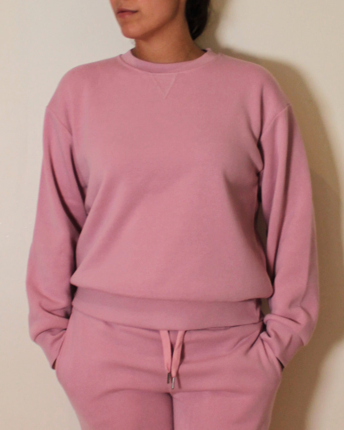 CREWNECK SWEATSHIRT