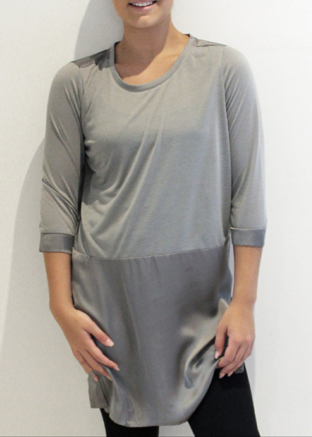 TUNIC SATIN TRIM TOP