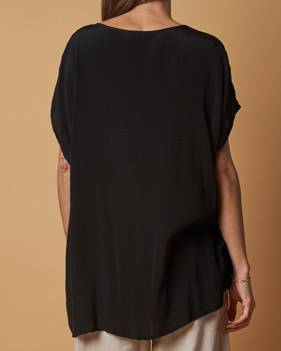 V-NECK TOP