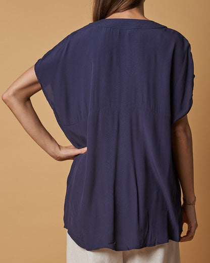 STITCHED V-NECK TOP