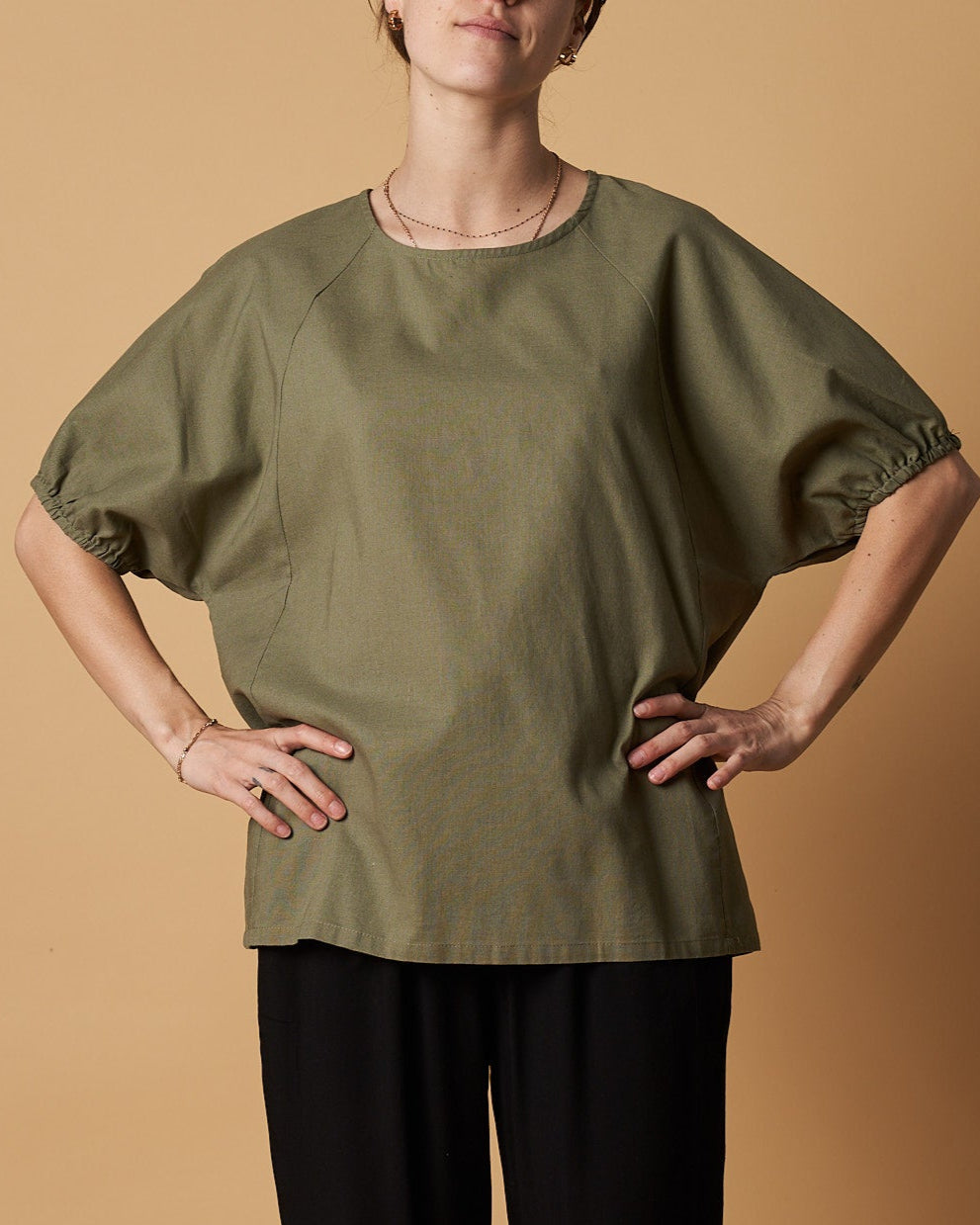 SHORT SLEEVE TOP