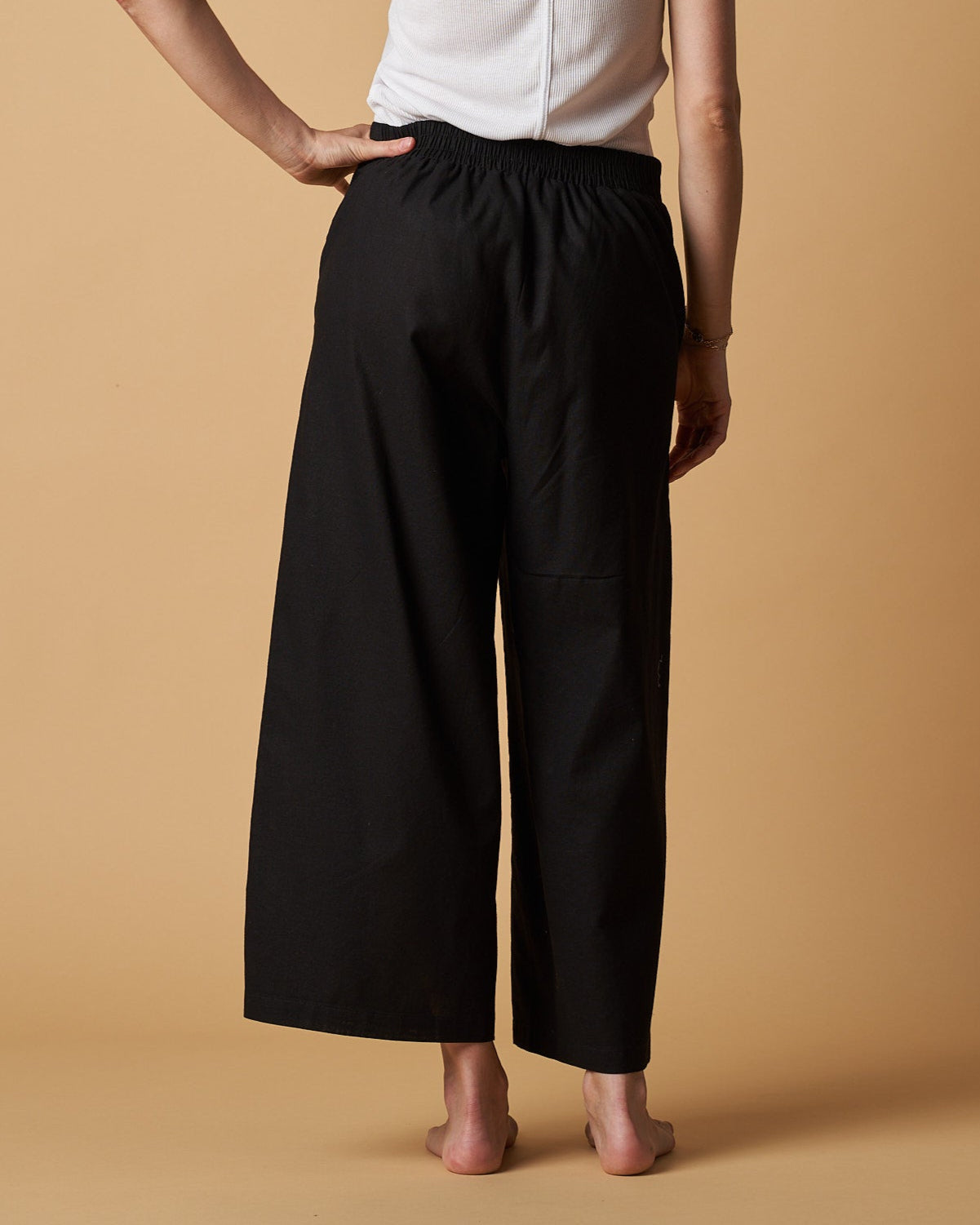 CROPPED PANTS