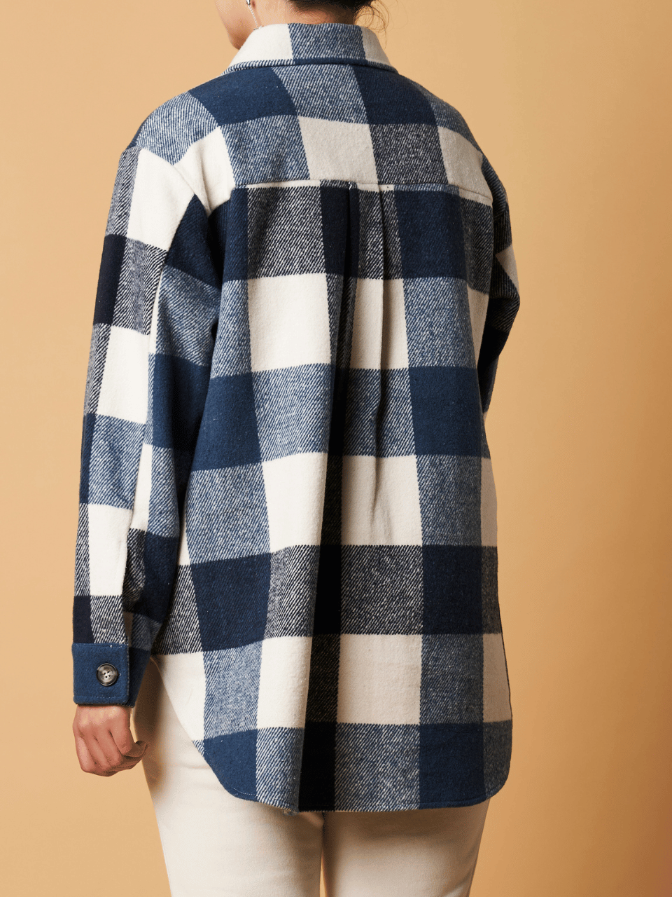CHECKED SHACKET