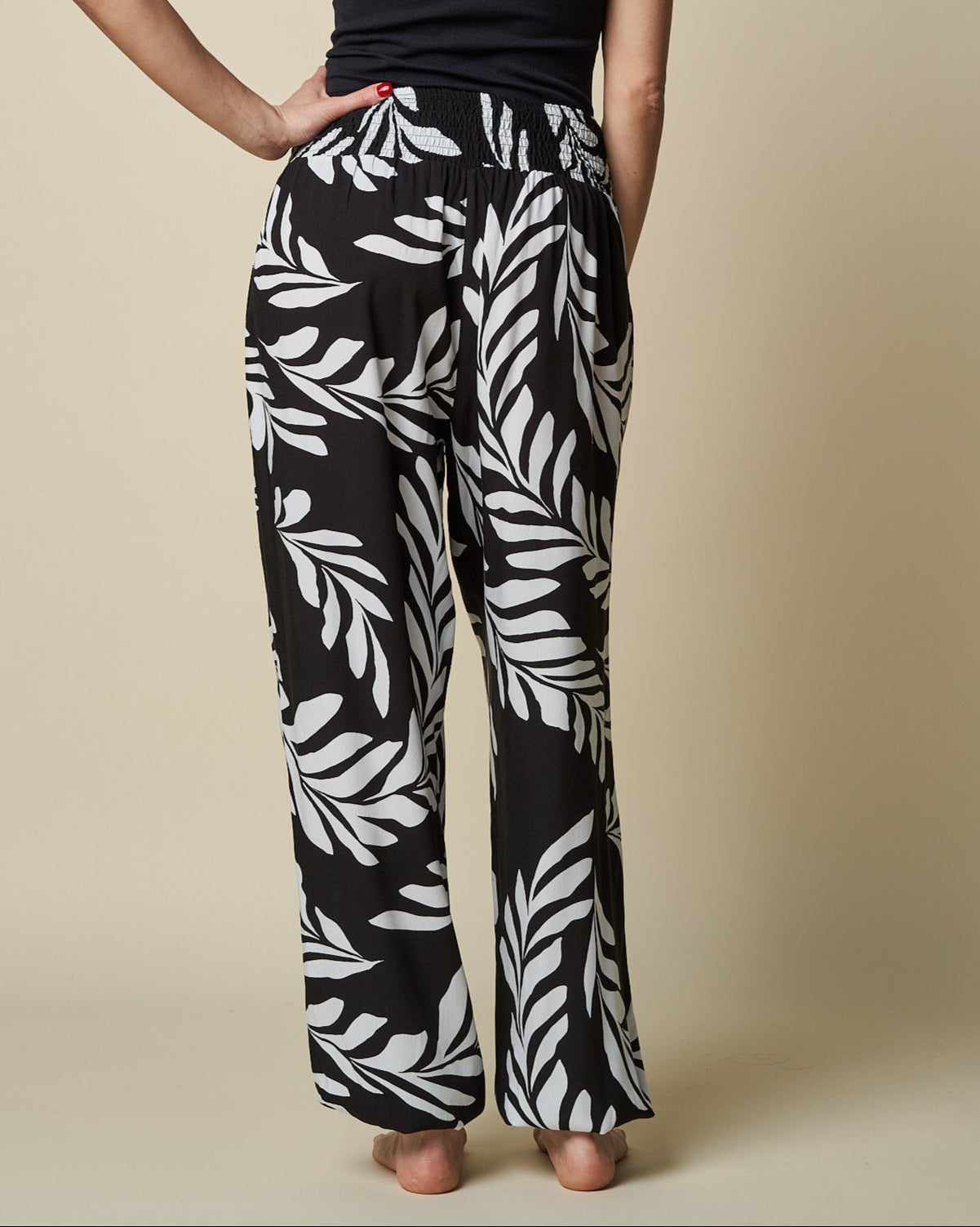 SHIR WAIST PANT