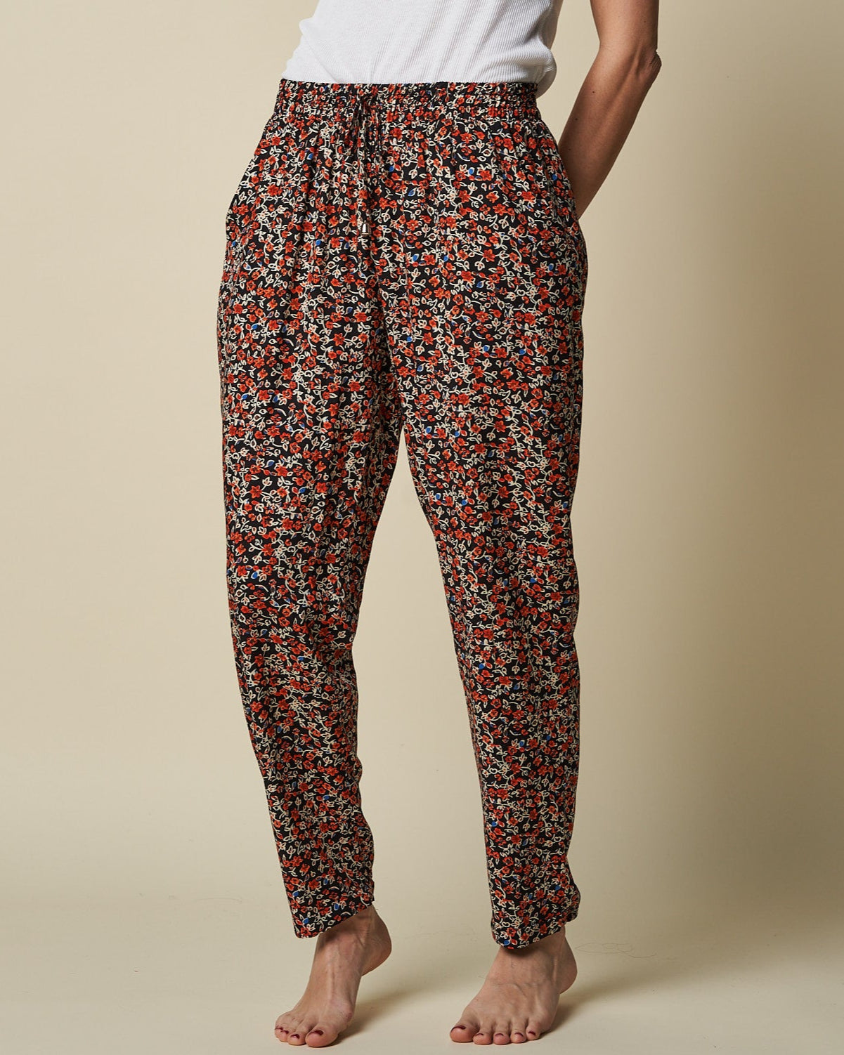 CUFFED LEG PANTS