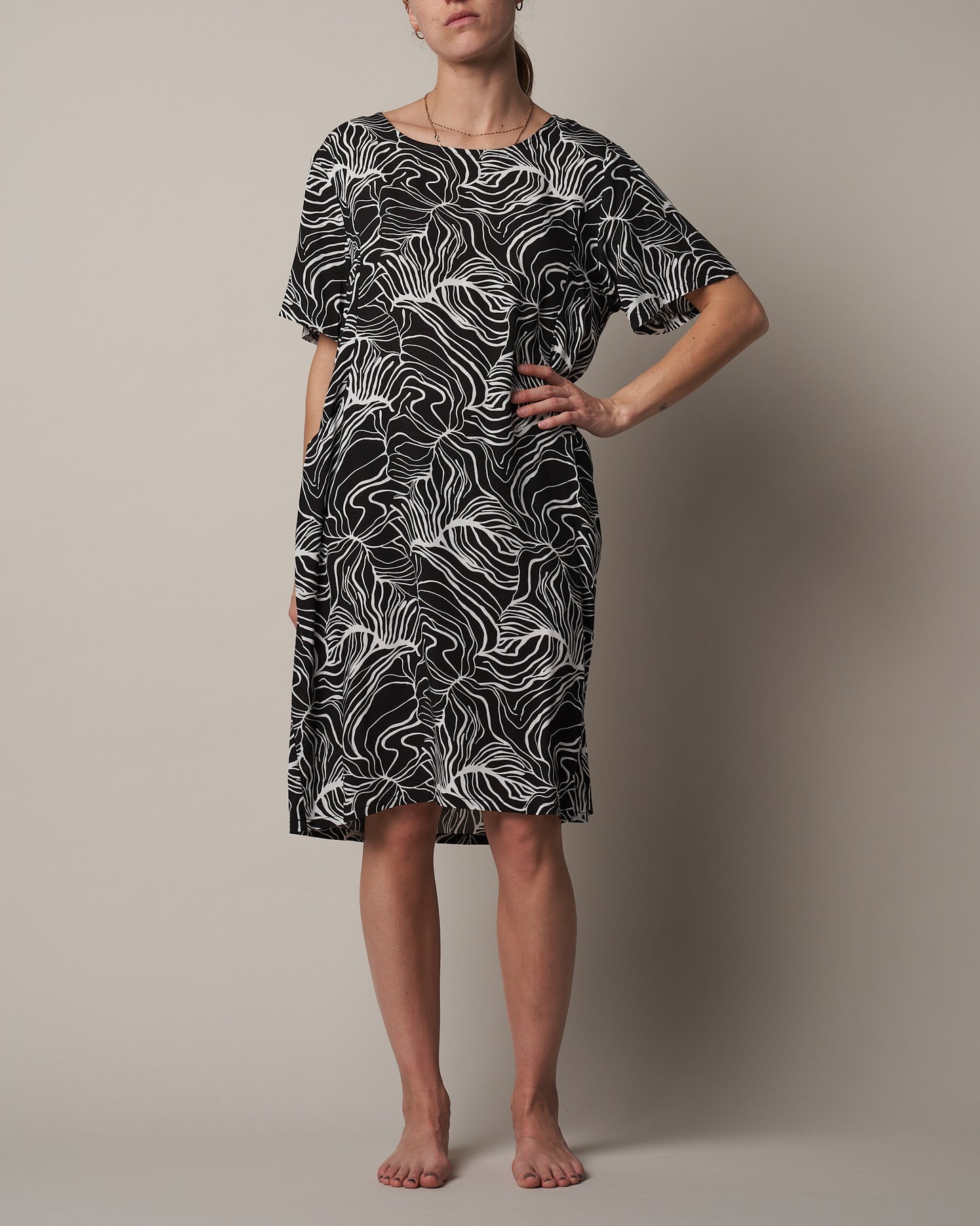 SLOUCH DRESS