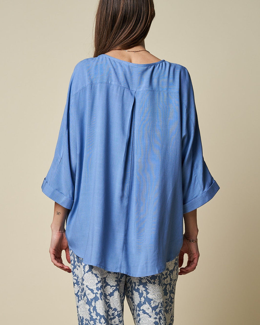 BACK PLEAT TOP