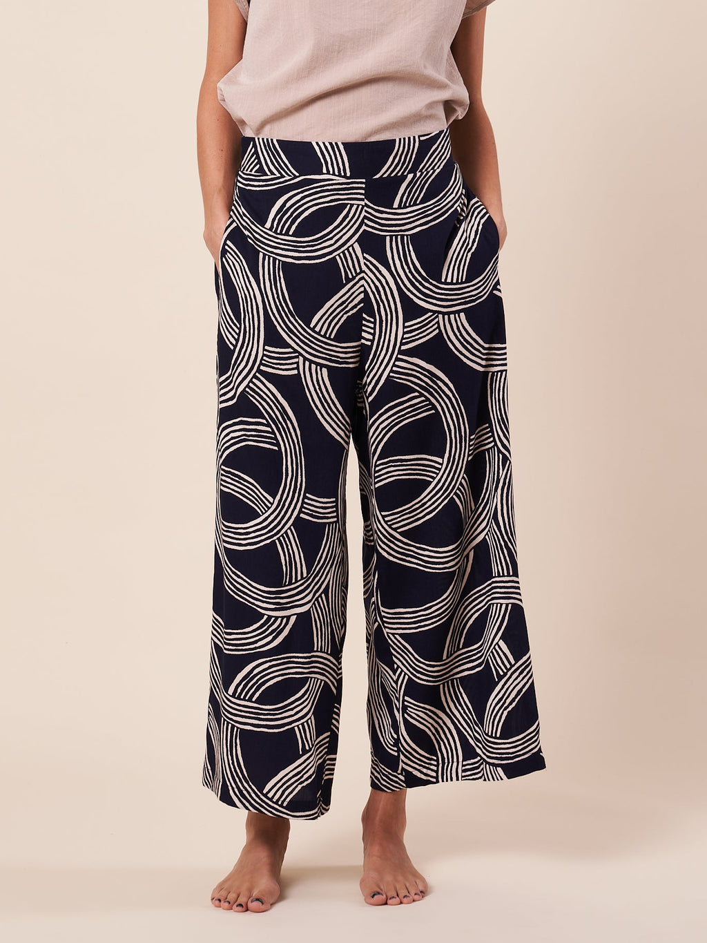 WIDE LEG PANT
