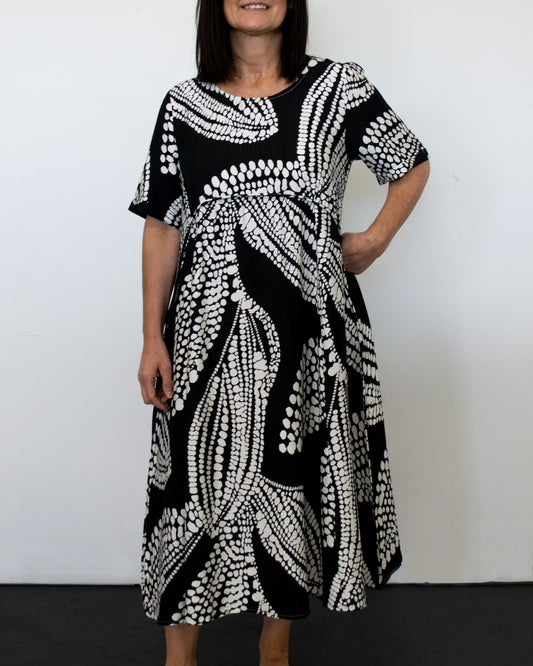 CURVED BUST MAXI DRESS