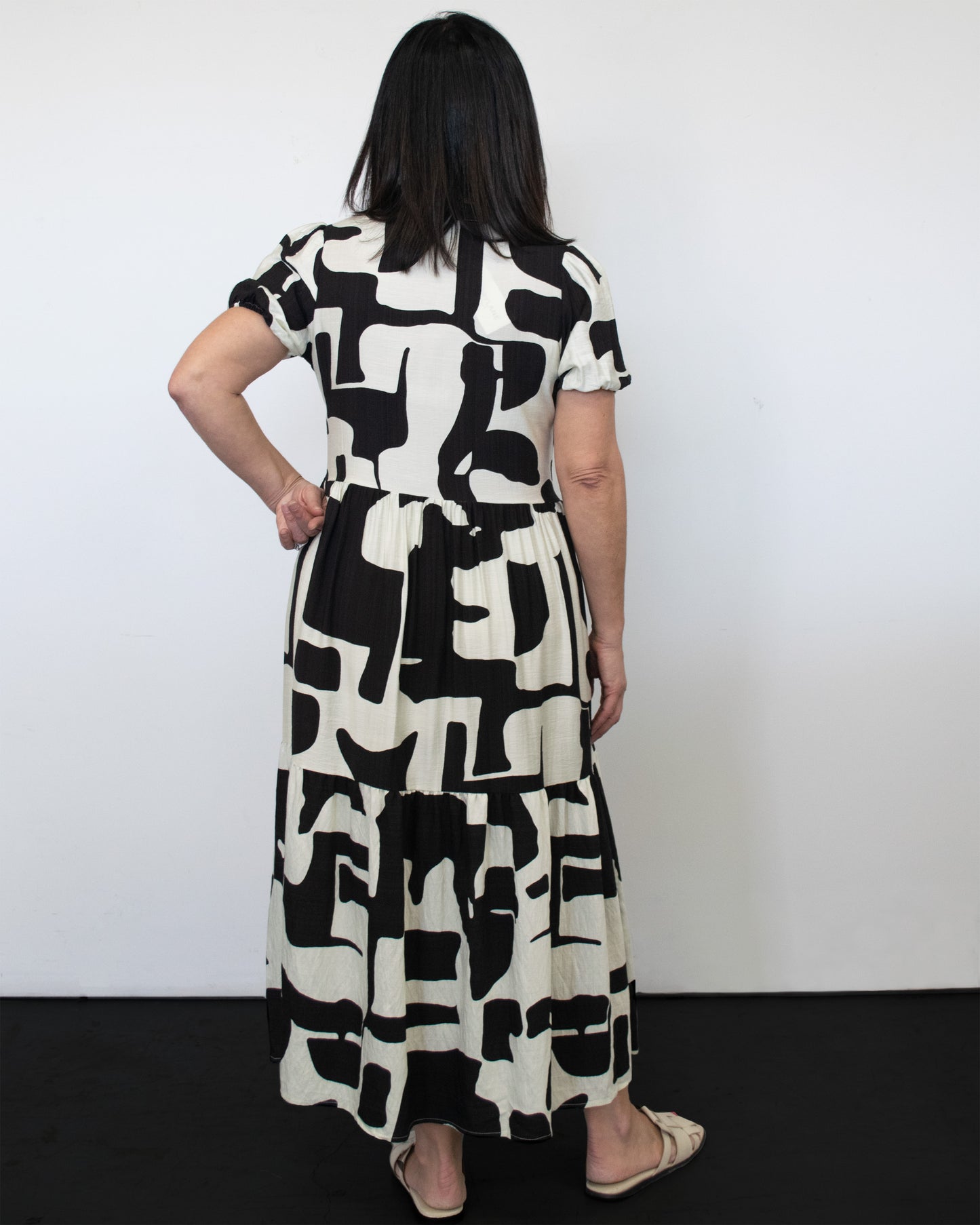 NERU COLLAR BUTTON THRU DRESS