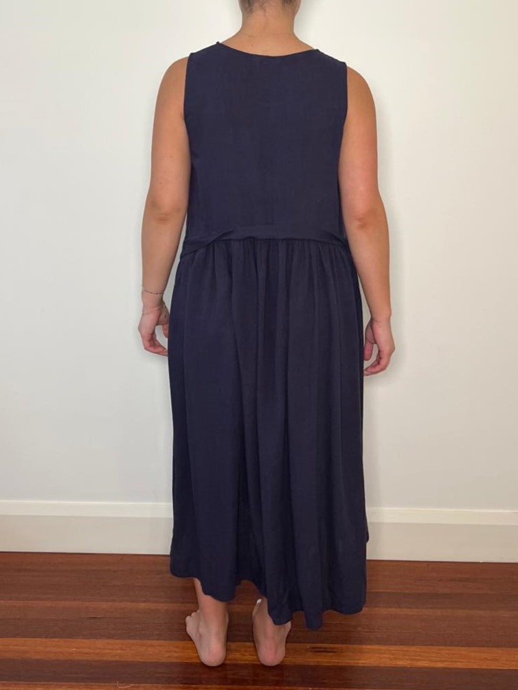 MAXI DRESS W/ GATHER WAIST