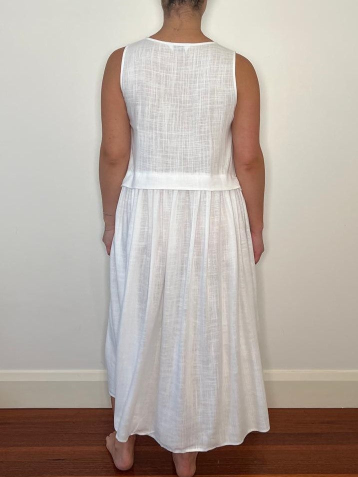 MAXI DRESS W/ GATHER WAIST