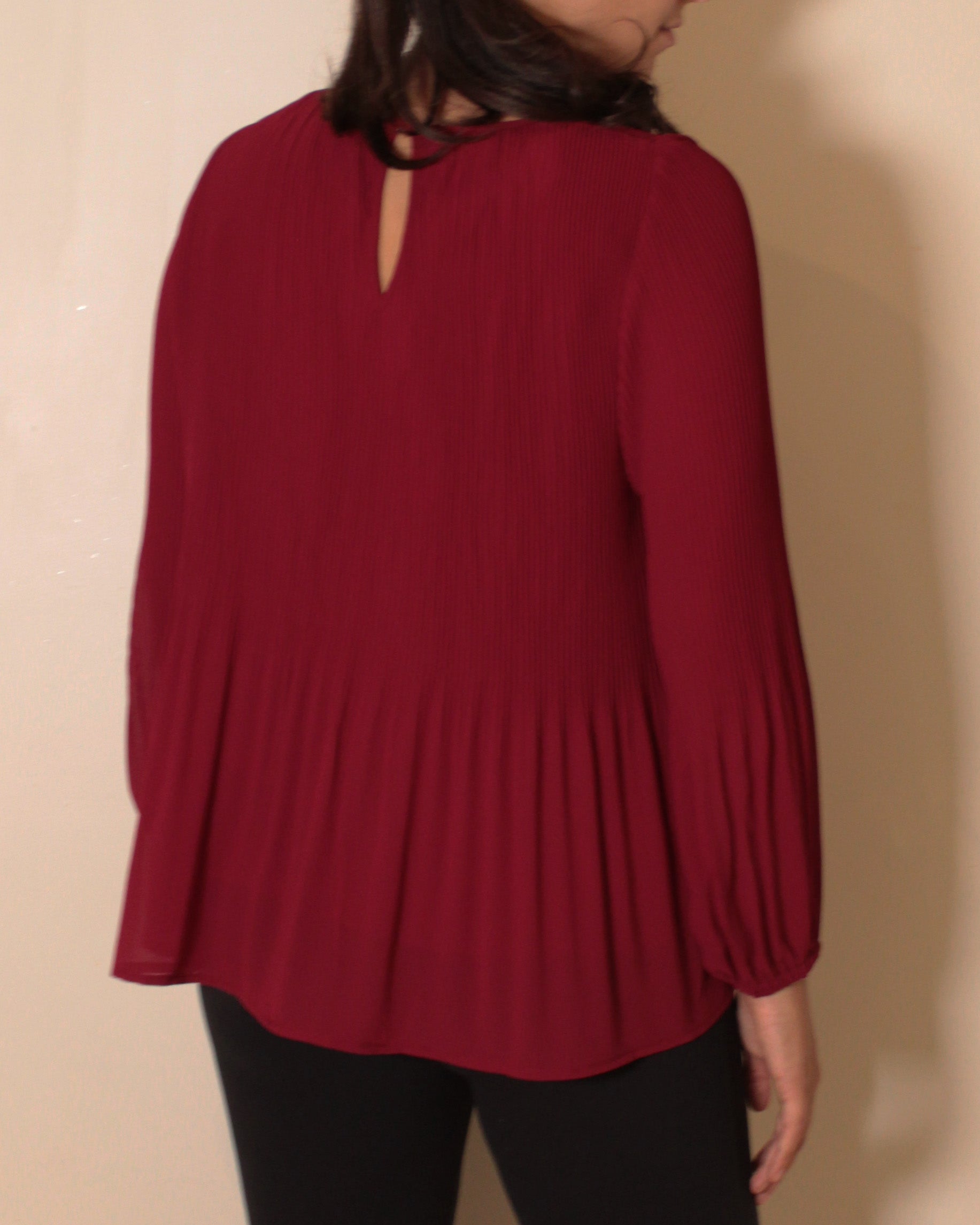 MICRO PLEAT TOP