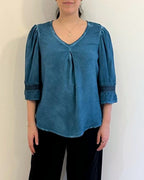 V- NECK PEASANT TOP W/ LACE TRIM