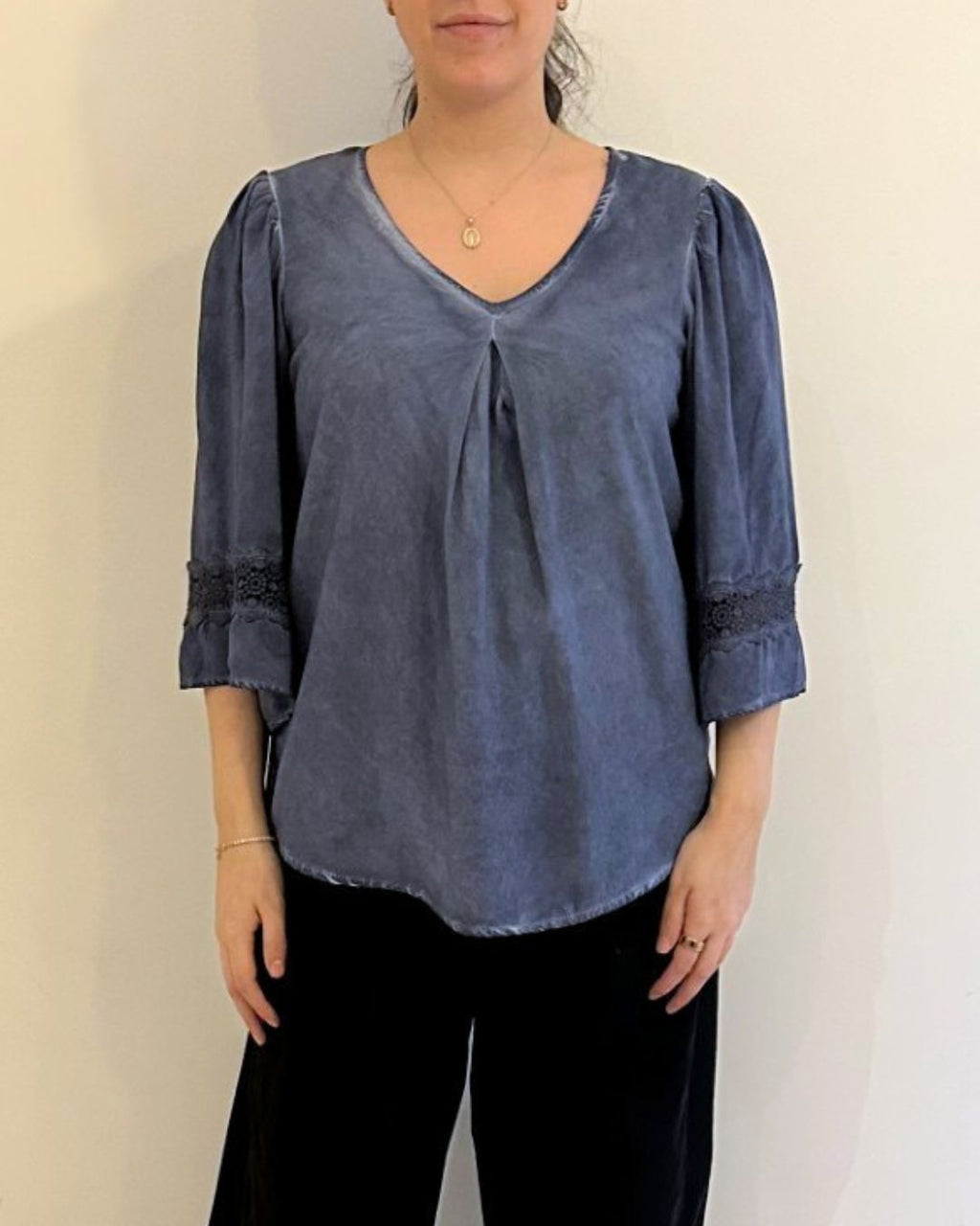 V- NECK PEASANT TOP W/ LACE TRIM