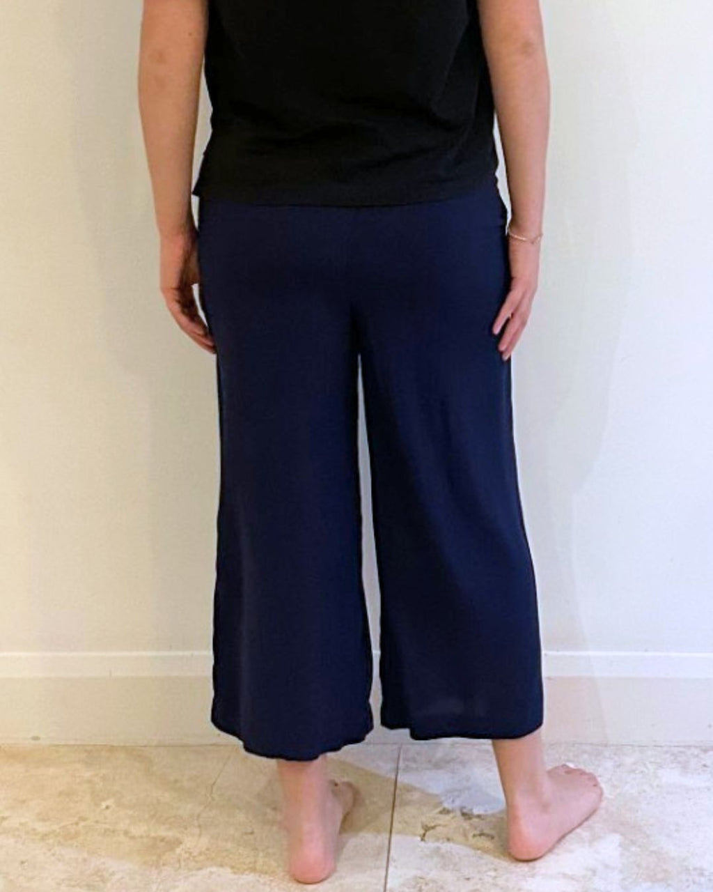 3/4TH WIDE LEG PANT W/ DRAWCORD