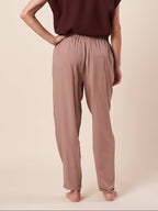 ELASTIC WAIST PANT