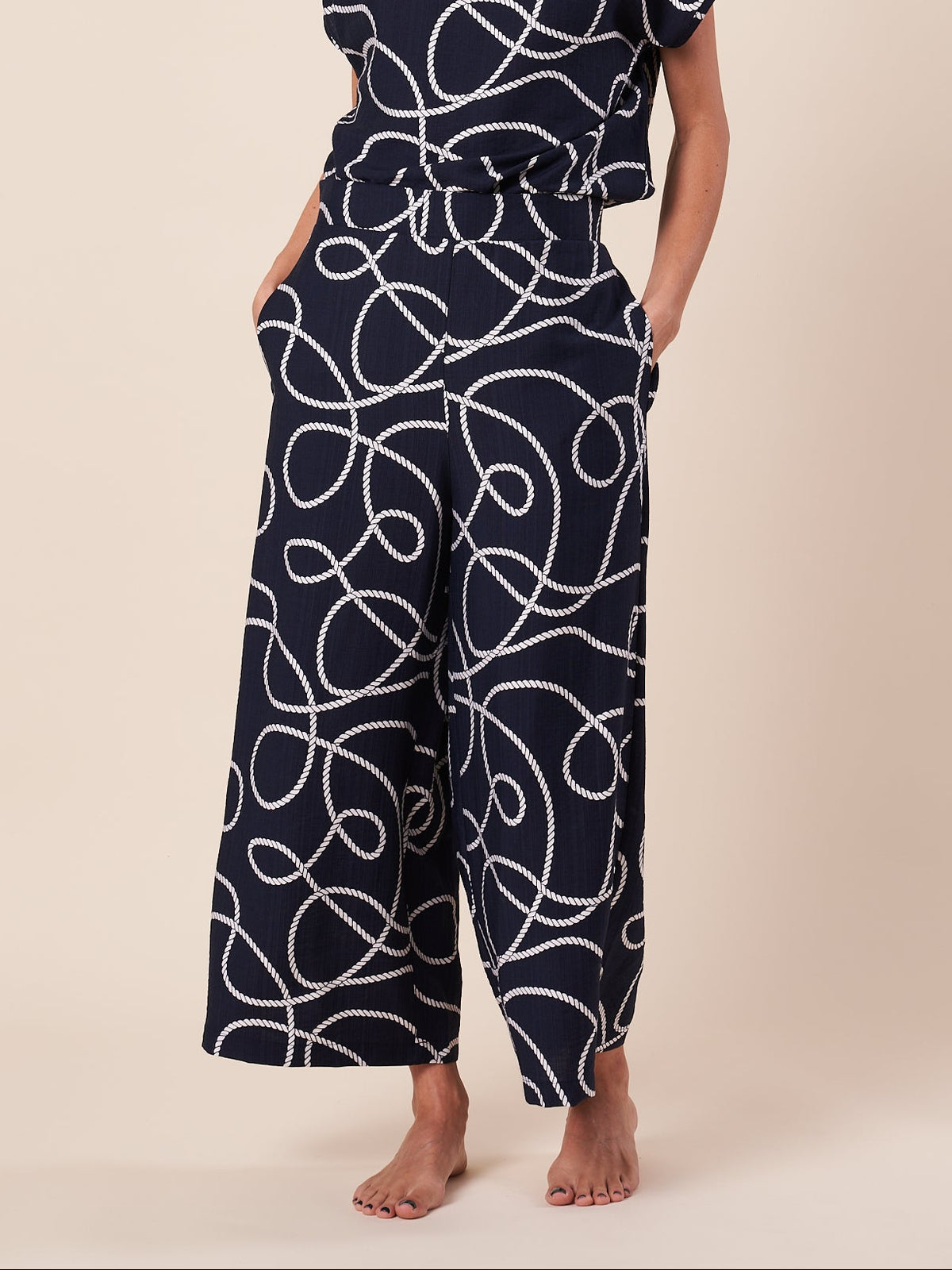 CROPPED WIDE LEG PANT