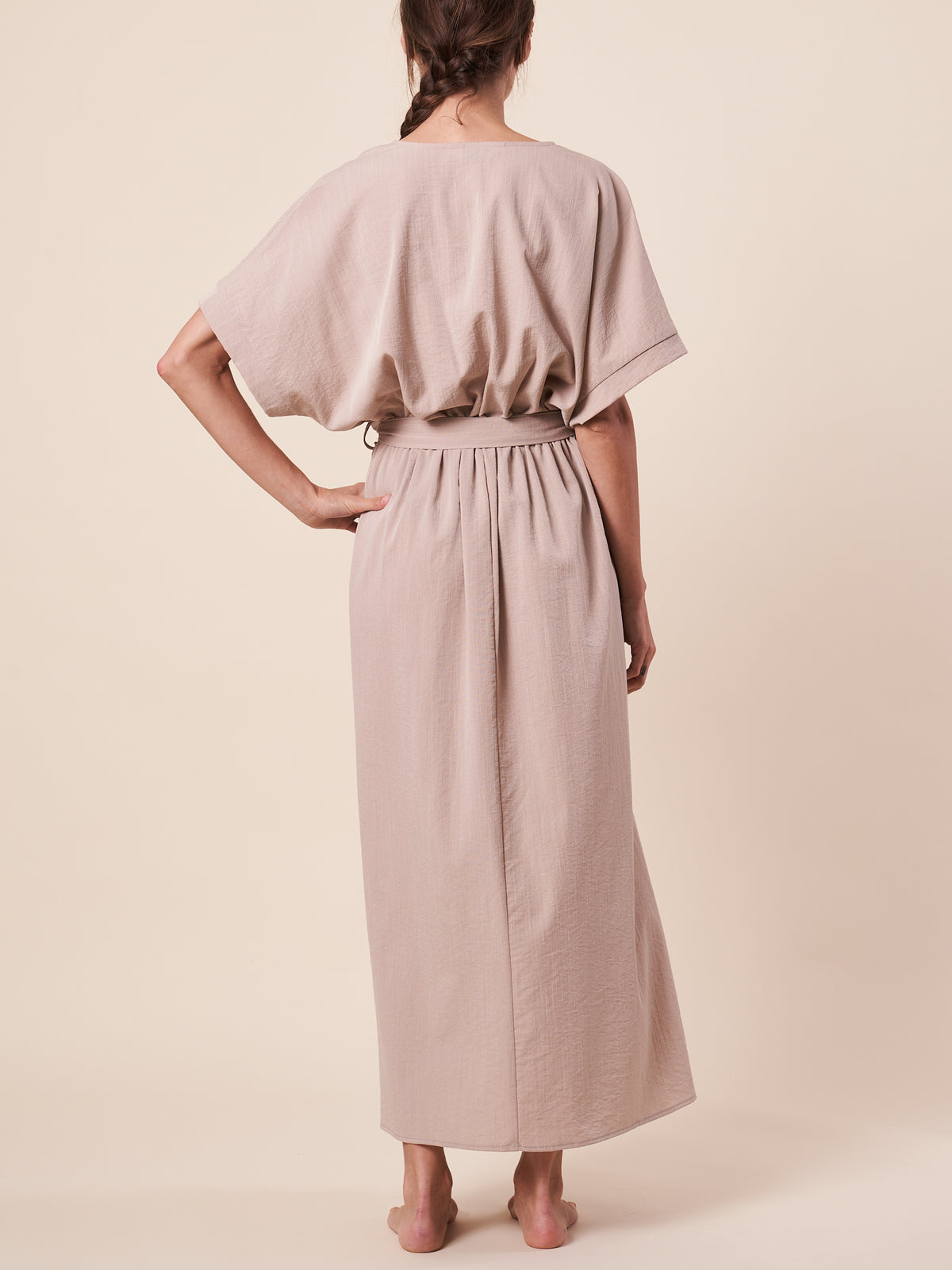 CROSSOVER DRESS W/ BATWING SLEEVE