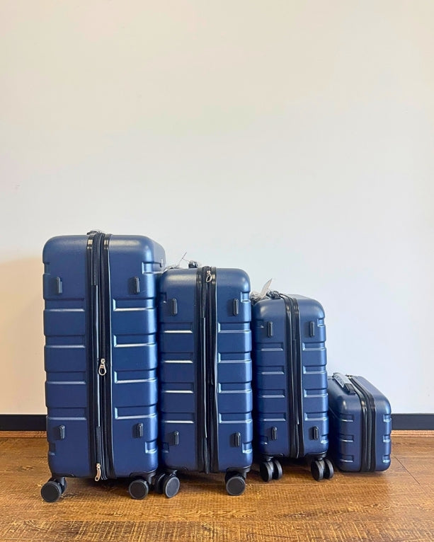 SUITCASE SET
