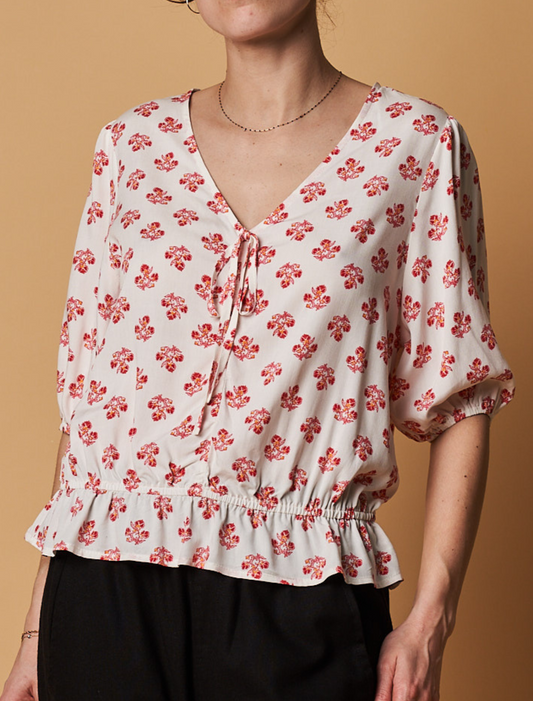 V-NECK TOP