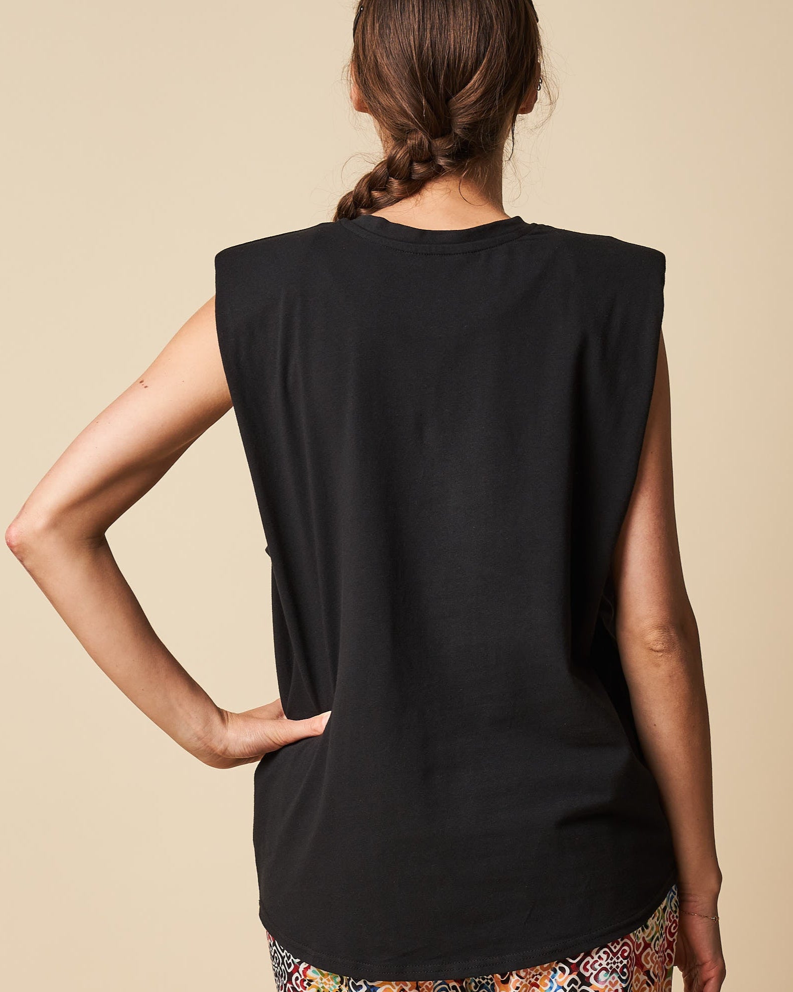 PADDED SHOULDER TANK TOP