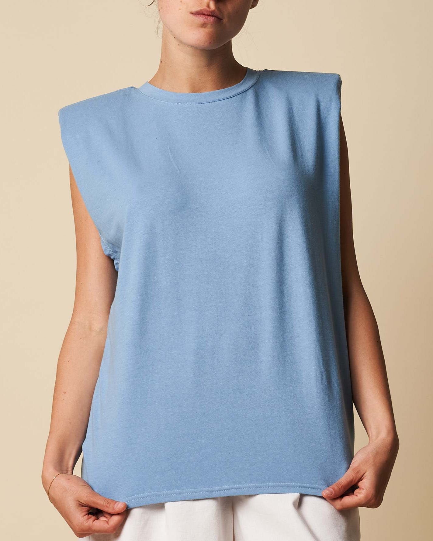 PADDED SHOULDER TANK TOP