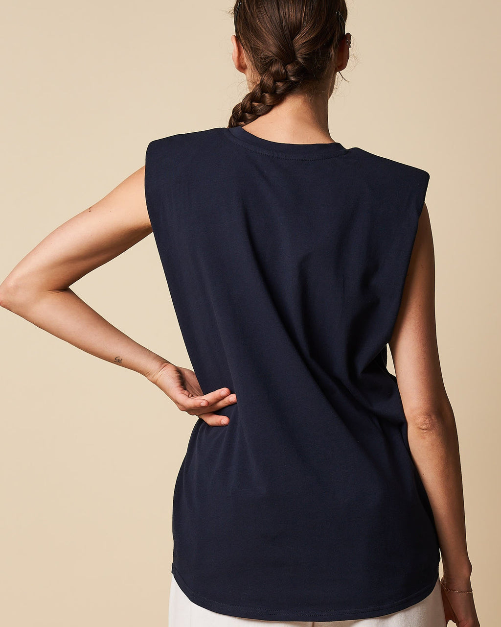 PADDED SHOULDER TANK TOP