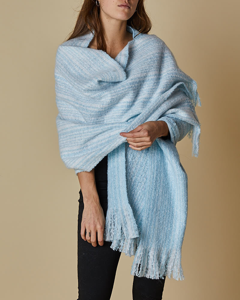 Fluffy Scarf With Fringe