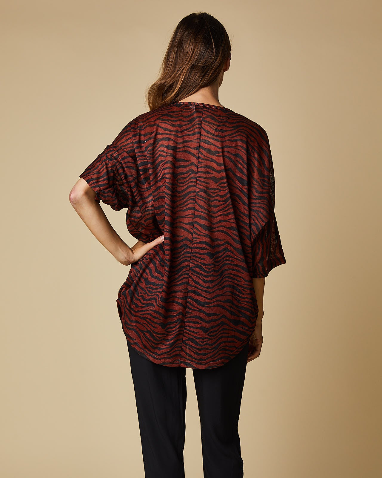 HALF-ZIP FRONT TOP